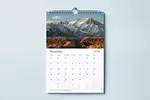 موکاپ تقویم دیواری و رومیزی